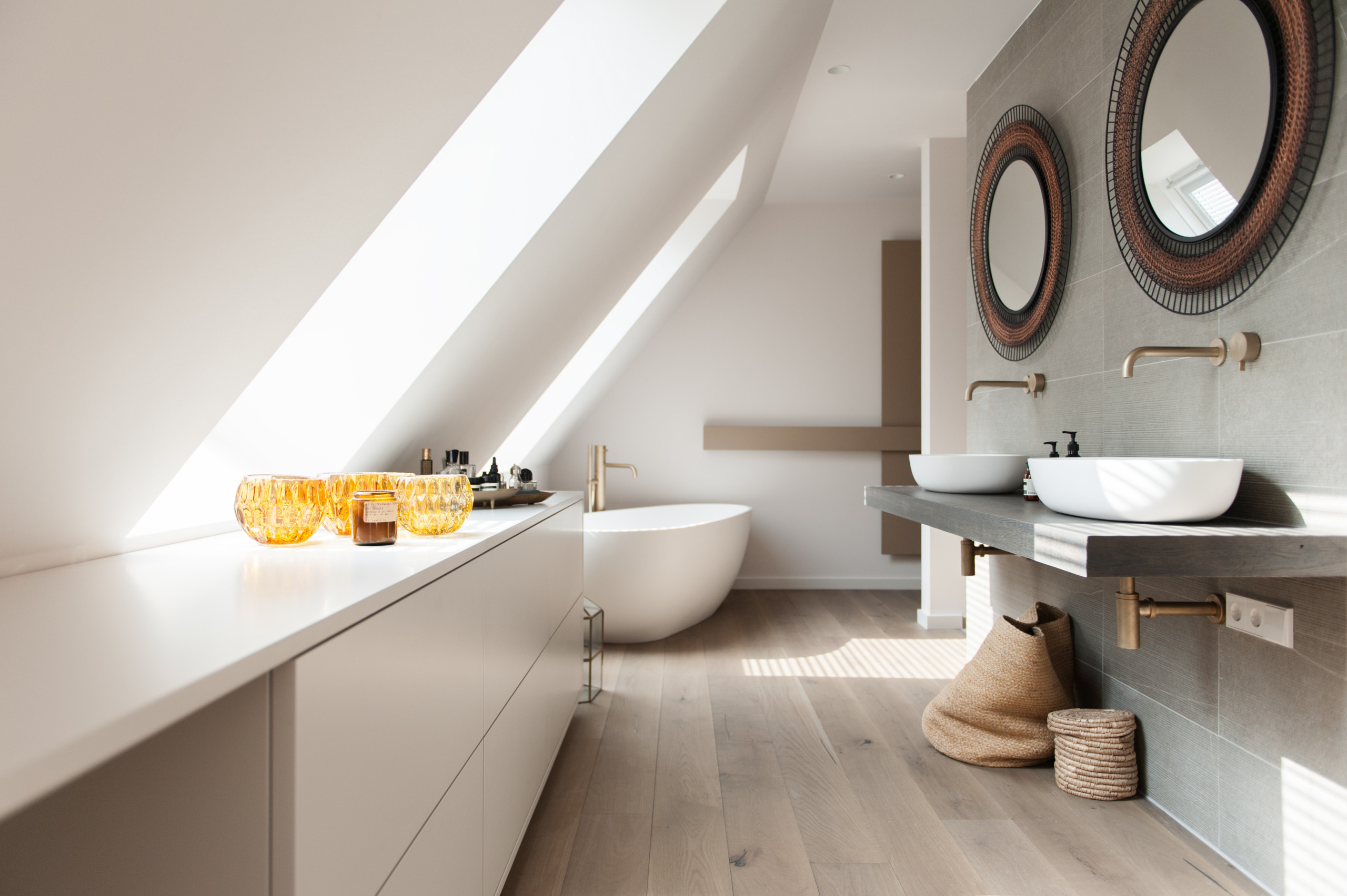 75 Moderne Badezimmer Mit Beigen Fliesen Ideen &amp; Bilder - April throughout Badezimmer Sandfarben Holz